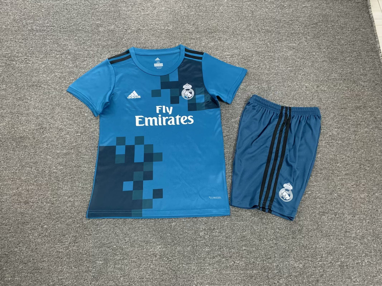 Real Madrid 17/18 Third shirt (KIDS)