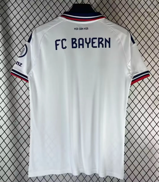 Bayern 2026/2027 away shirt