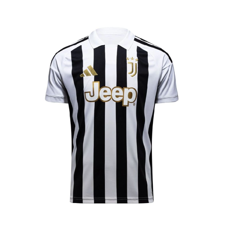 Juventus 2026/2027 home shirt