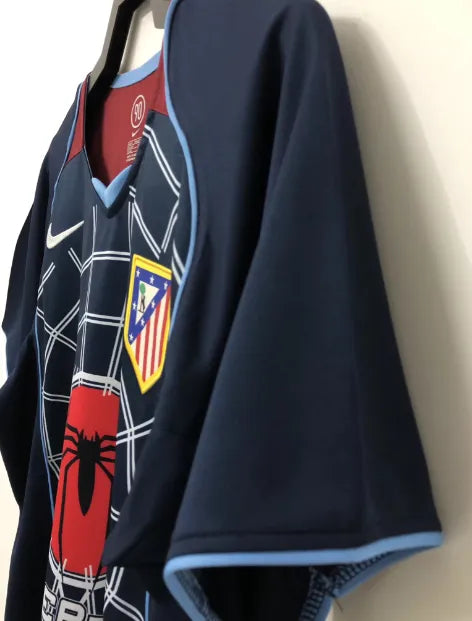 Atlético de Madrid 2004/2005 away retro shirt