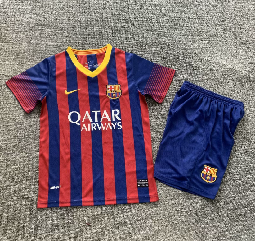 Barcelona 13/14 Home kit (KIDS)