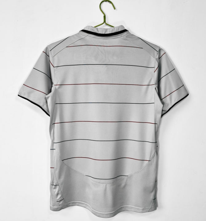 03/04 Barcelona Away Kit Retro