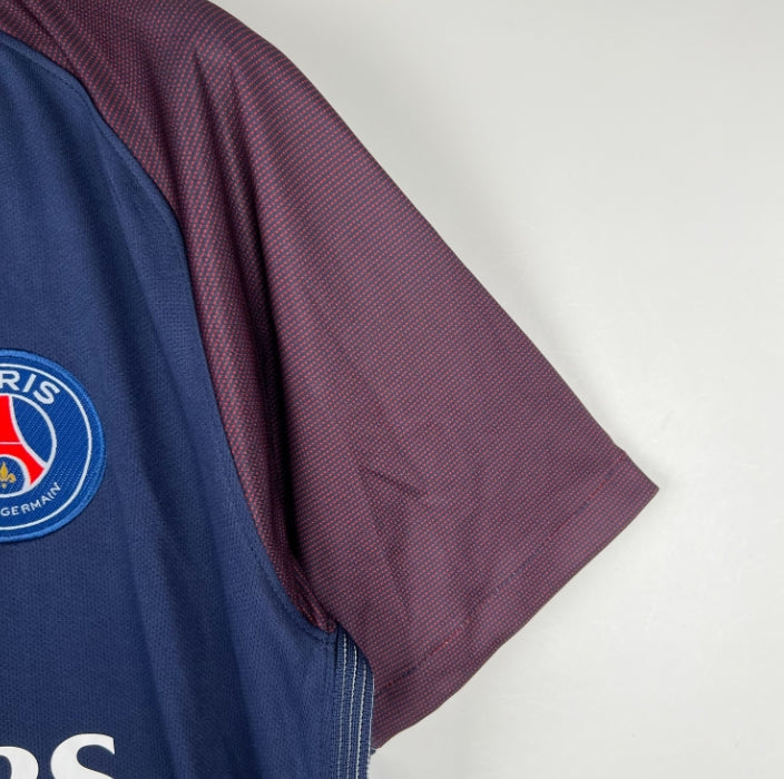 17/18 Paris Saint-Germain Home Kit