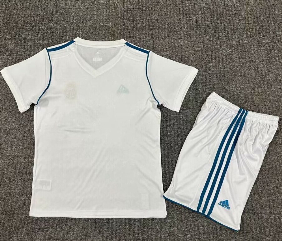 Real Madrid 17/18 home shirt (KIDS)