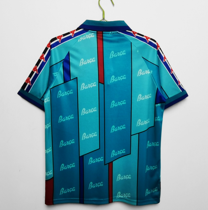 Barcelona 1995/1997 away shirt