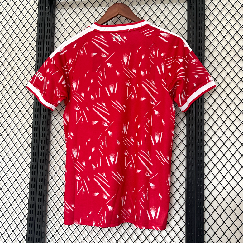 Liverpool 2026/2027 Home shirt
