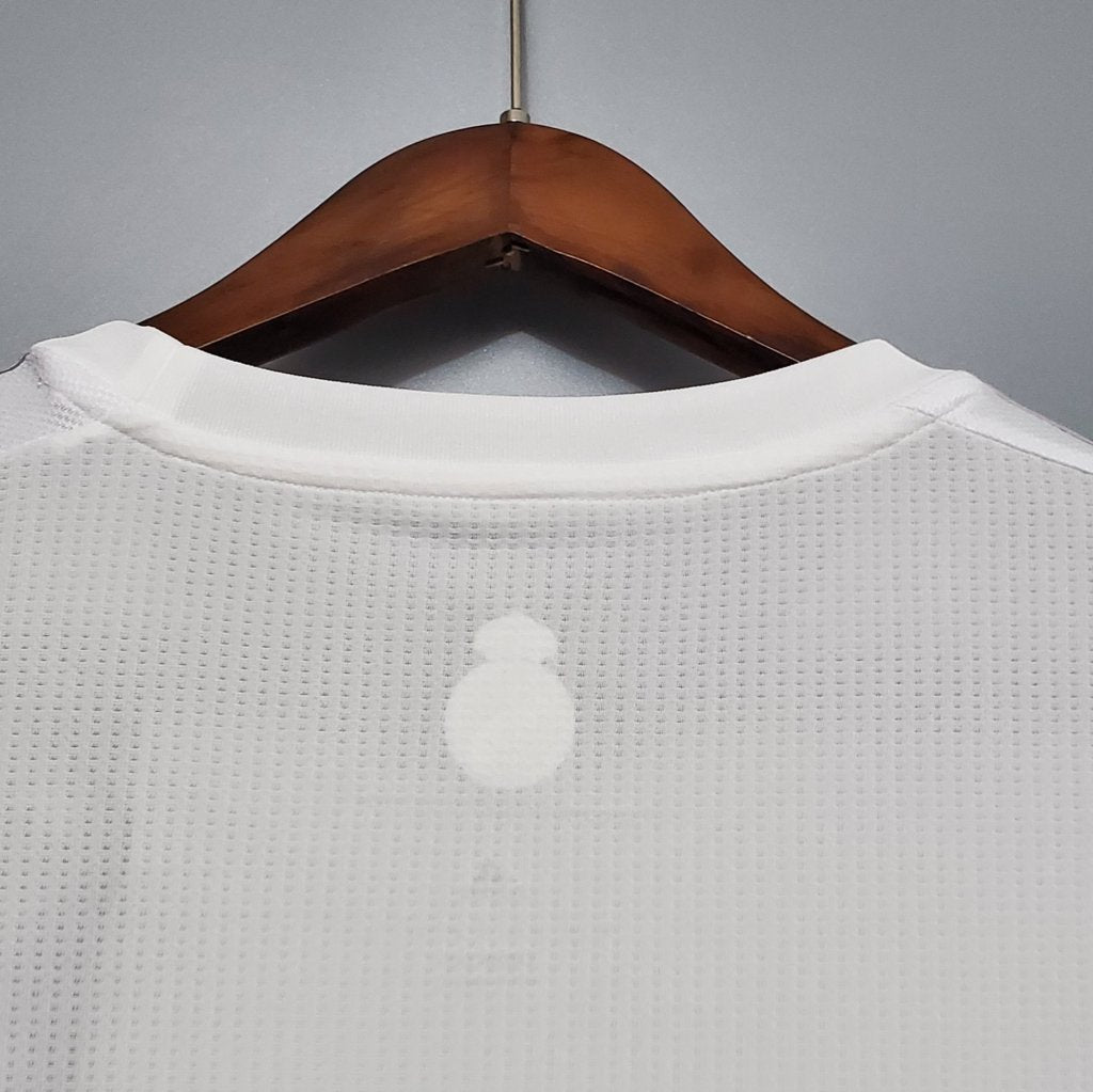 15/16 Real Madrid Home Kit