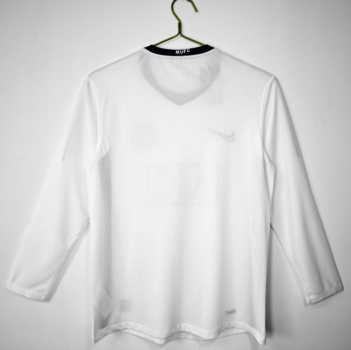 08/09 Manchester United away Kit (long sleeve)