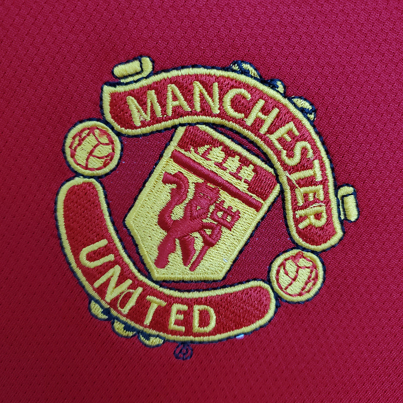04/06 Manchester United (RARE) Home Kit