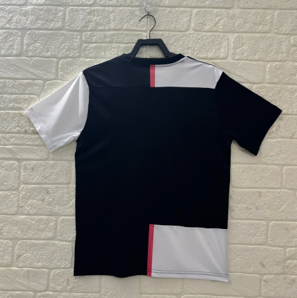 19/20 Juventus home kit