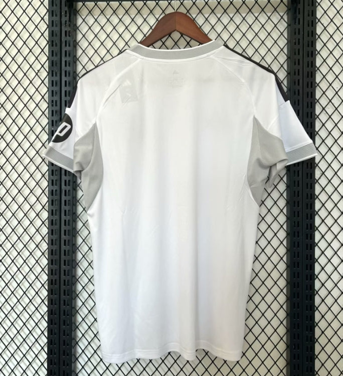 Real Madrid 2025/2026 home shirt