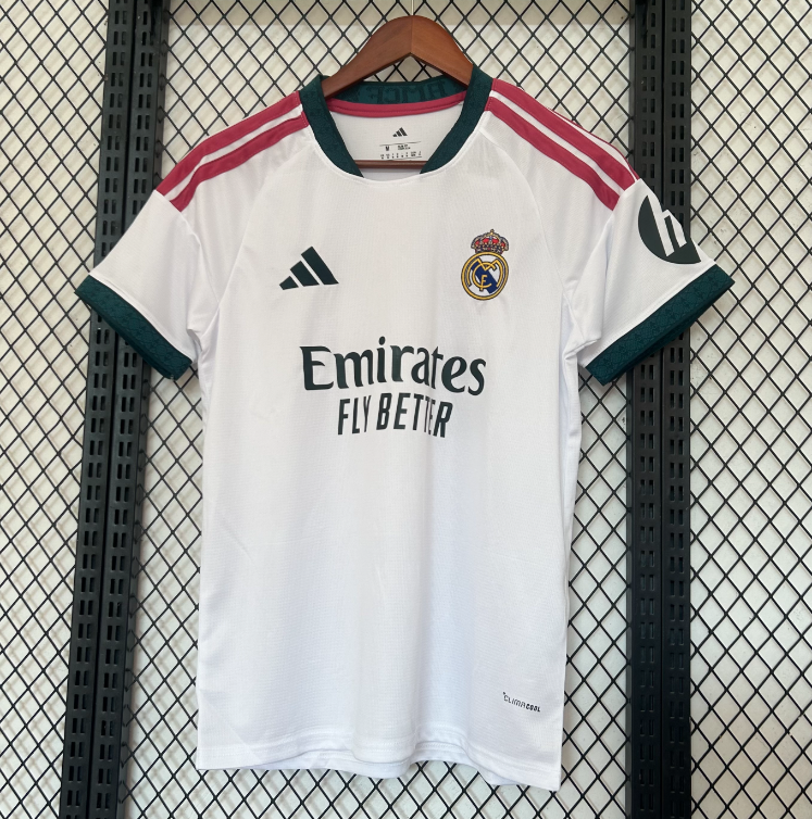 Real Madrid 2025/2026 home shirt