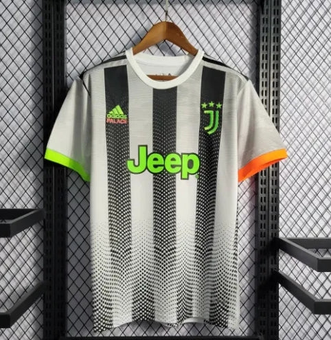 19/20 Juventus X special kit