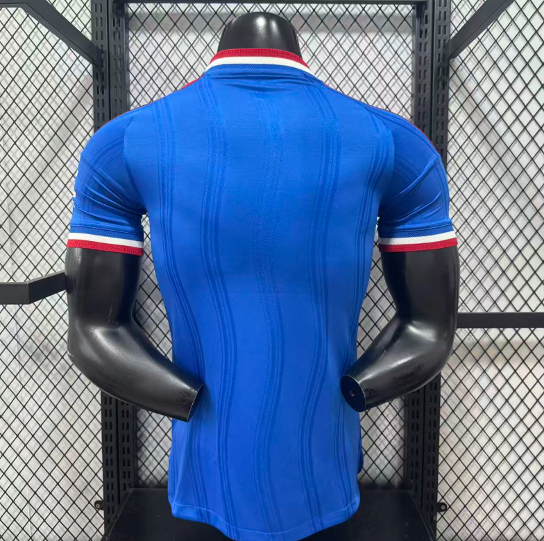 Manchester United 2026/2027 away shirt (player version)