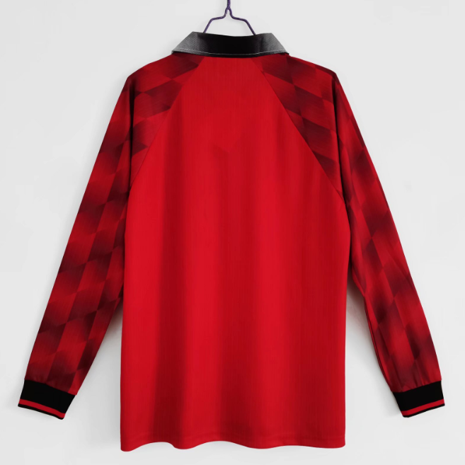 Manchester United 1996/1997 home retro shirt (long sleeve)