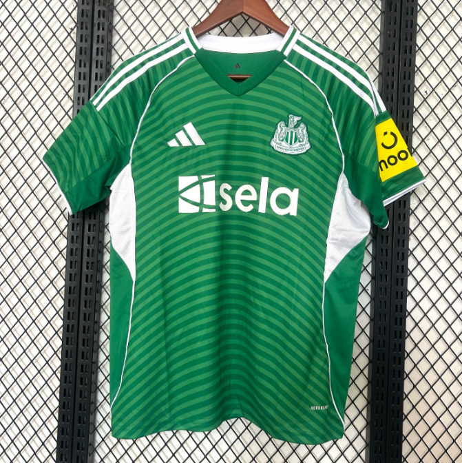 Newcastle United 2025/2026 away shirt