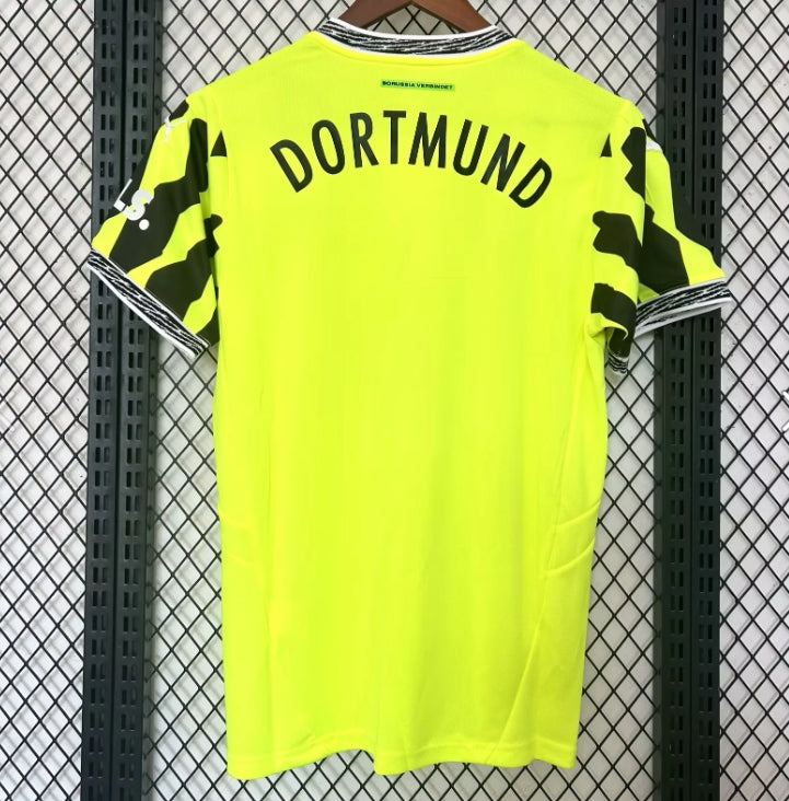 24/25 Borussia Dortmund Special version Kit