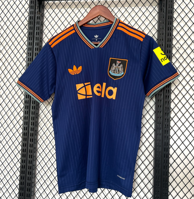 Newcastle United 2025/2026 third shirt