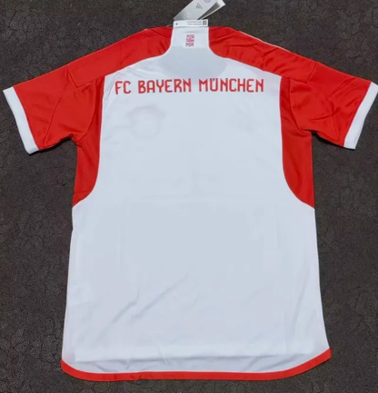 23/24 Bayern Home Kit