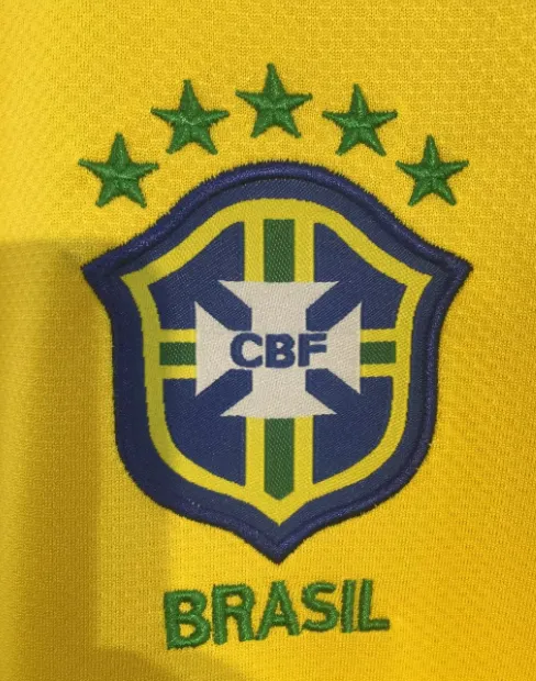 04' Brazil Retro Home Kit