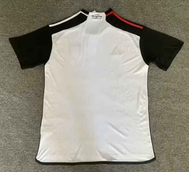 23/24 Fulham Home Kit