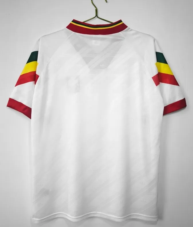 92/94 Portugal Away Kit Retro