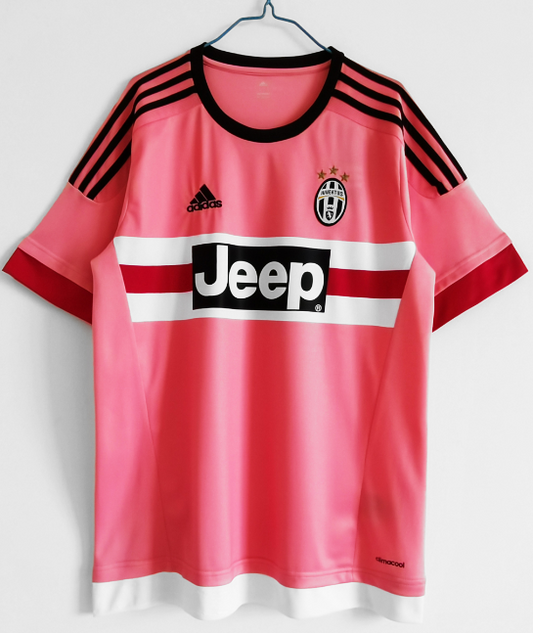 15/16 Juventus Away kit
